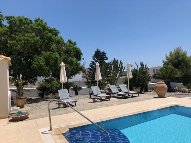 Luxury Ioannis Vila