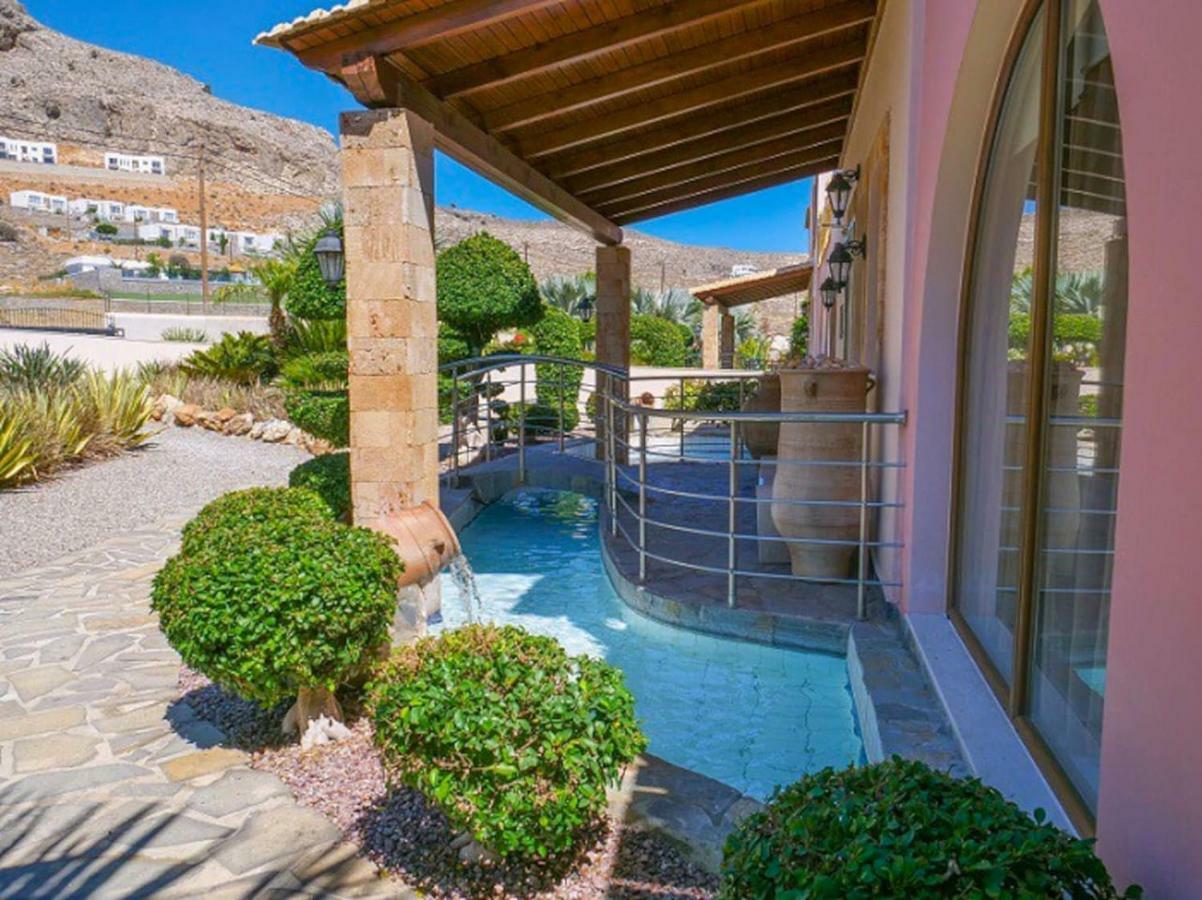 Luxury Ioannis Vila Líndos