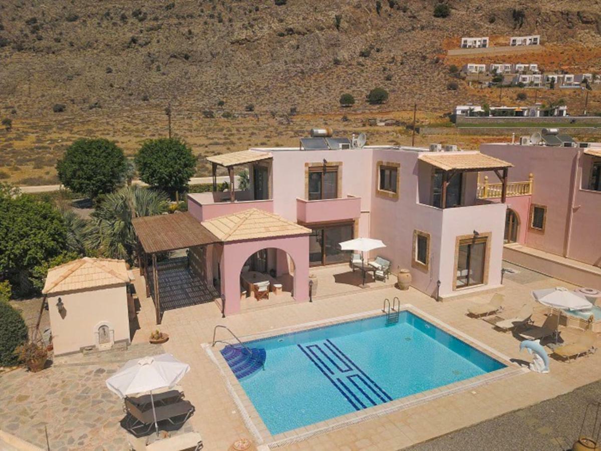 Luxury Ioannis Vila